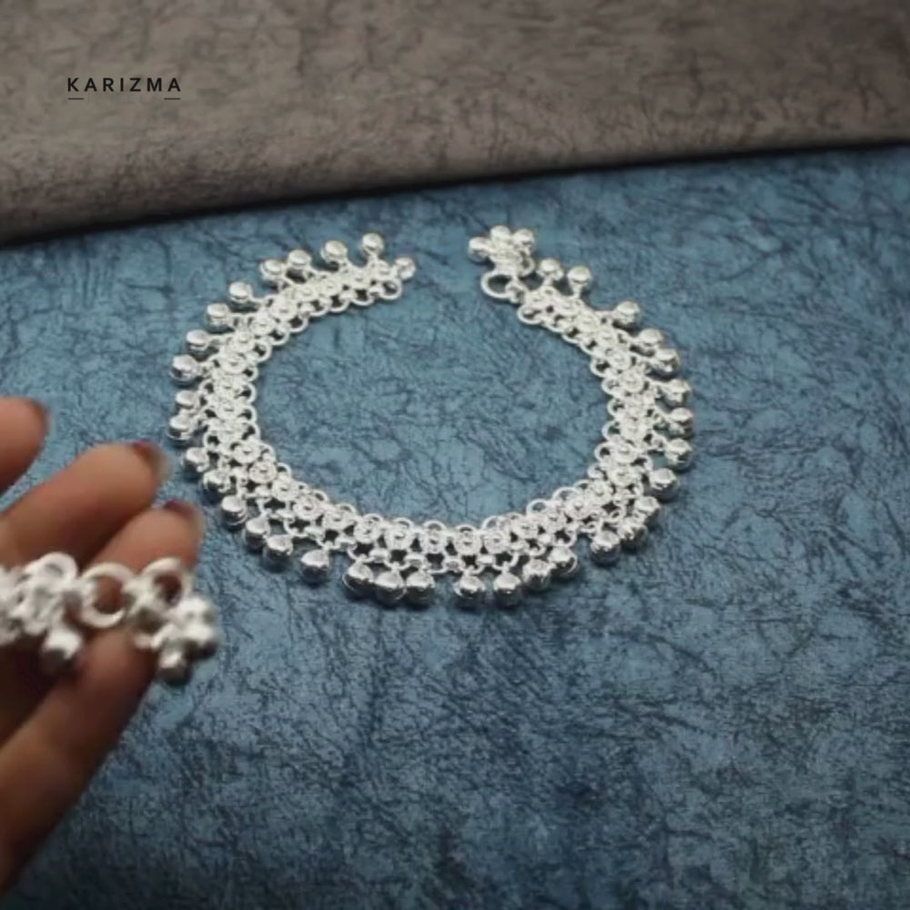 Heavy Anklets bracelets video . Buy this silver anklets from Karizma Jewels.