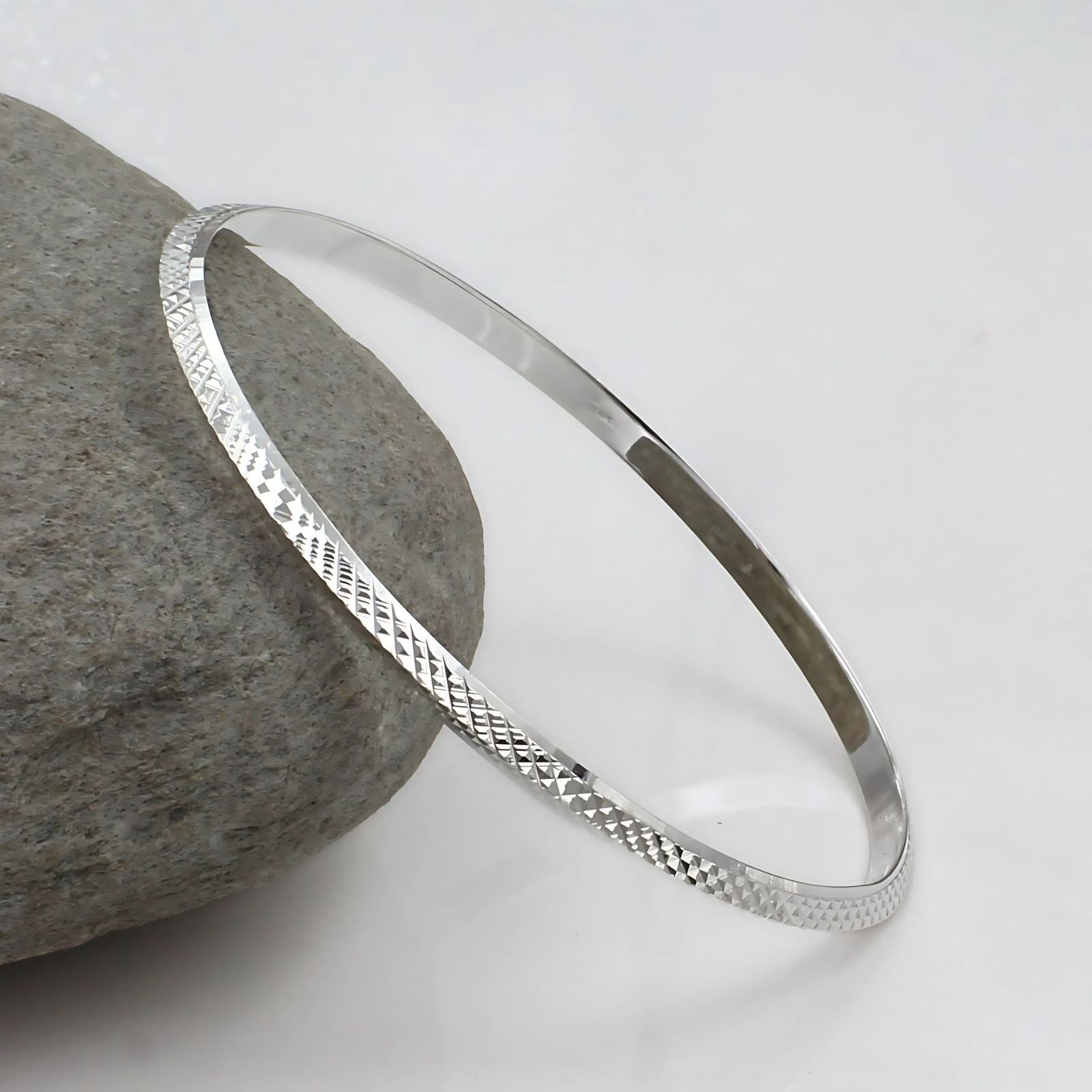 925 Real Silver V Shape Dotted Design Men's Bangle Bracelet - 6.8