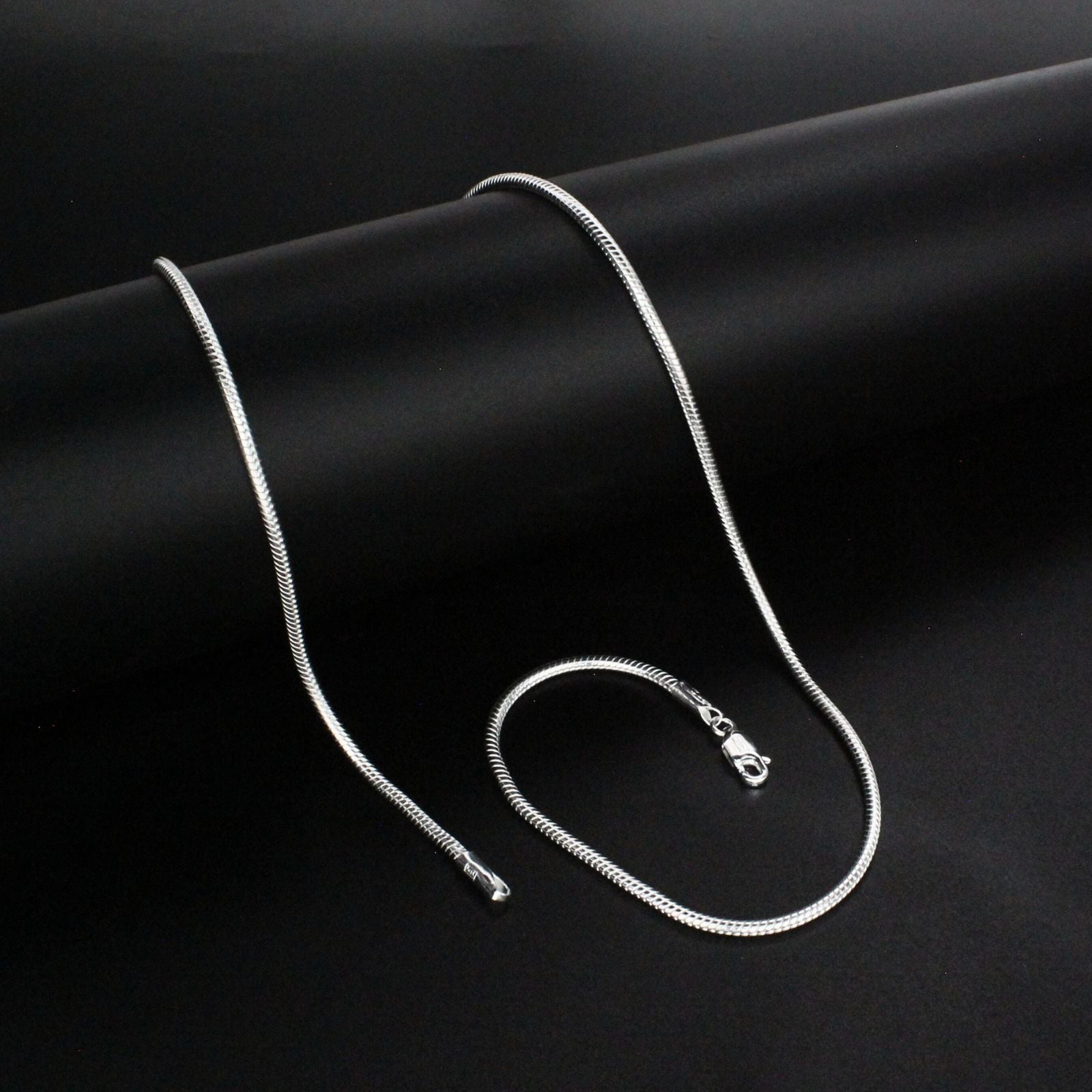 925 Sterling Silver excellent snake link Necklace chain 20