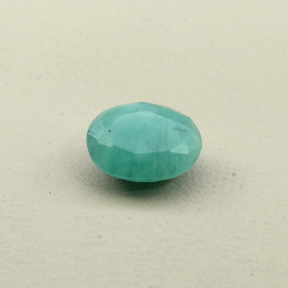 Certified 3.28Ct Natural Green Oval (Panna) Oval Cut Gemstone
