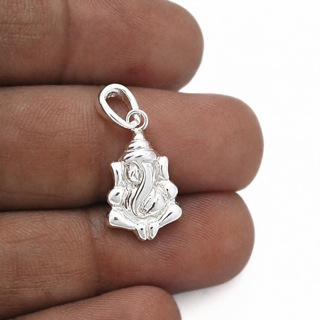 Sacred Lord Ganesha 925 Sterling Silver Pendant