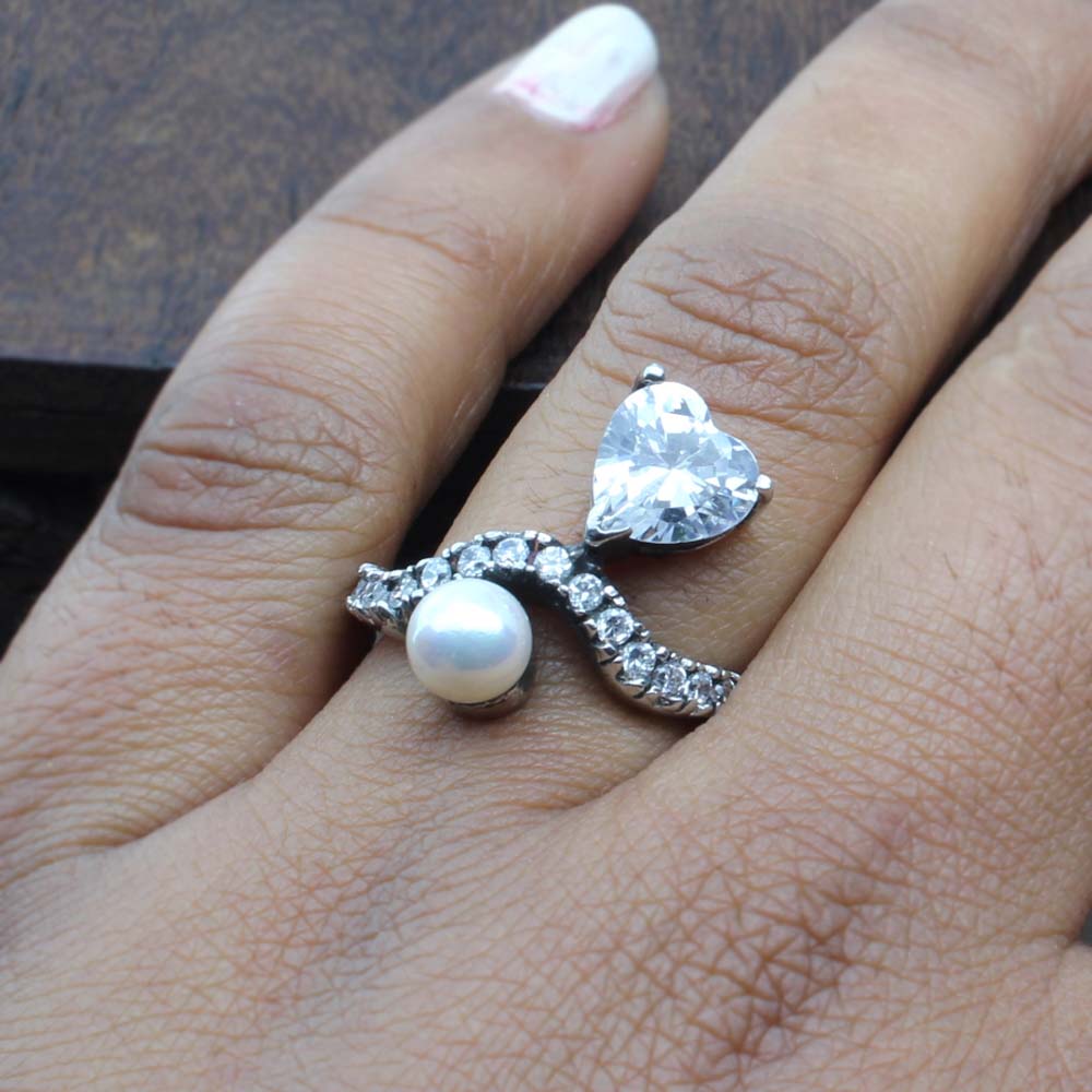 Real Solid .925 Sterling Silver Ring Pearl CZ Studded Platinum Finish