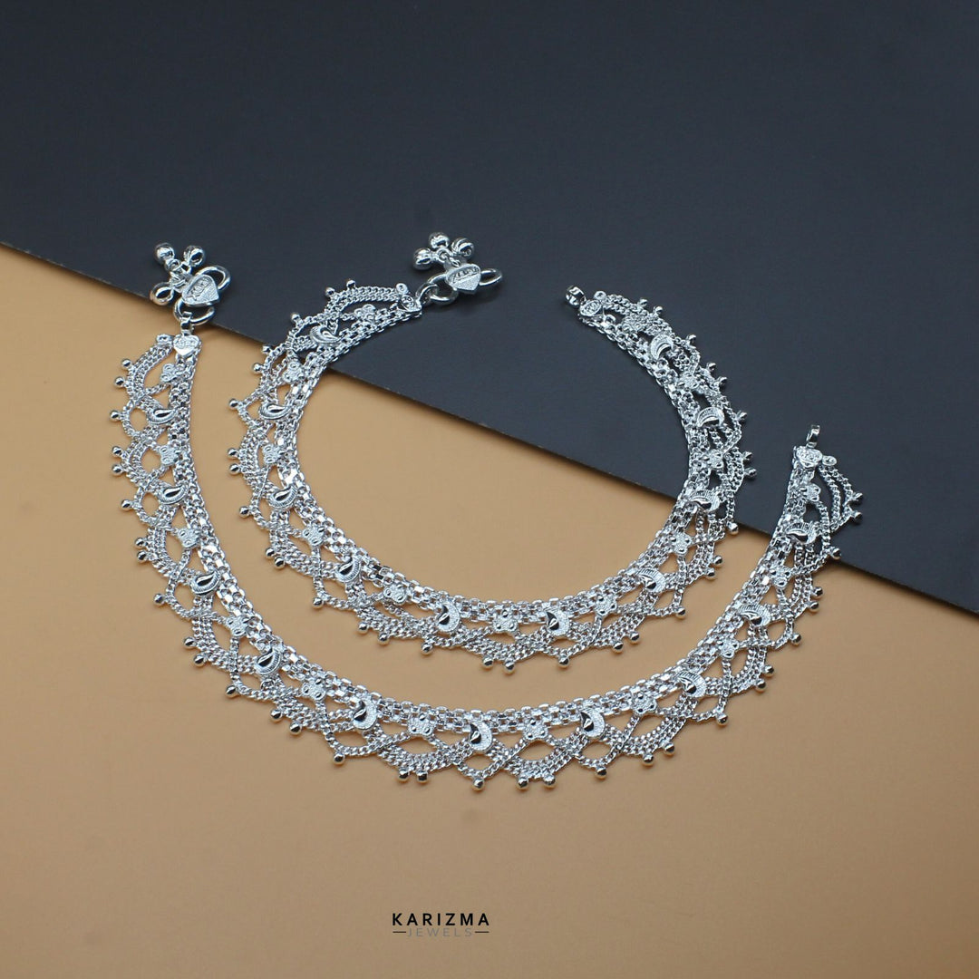 Designer Silver Anklets For Female Party Wear 