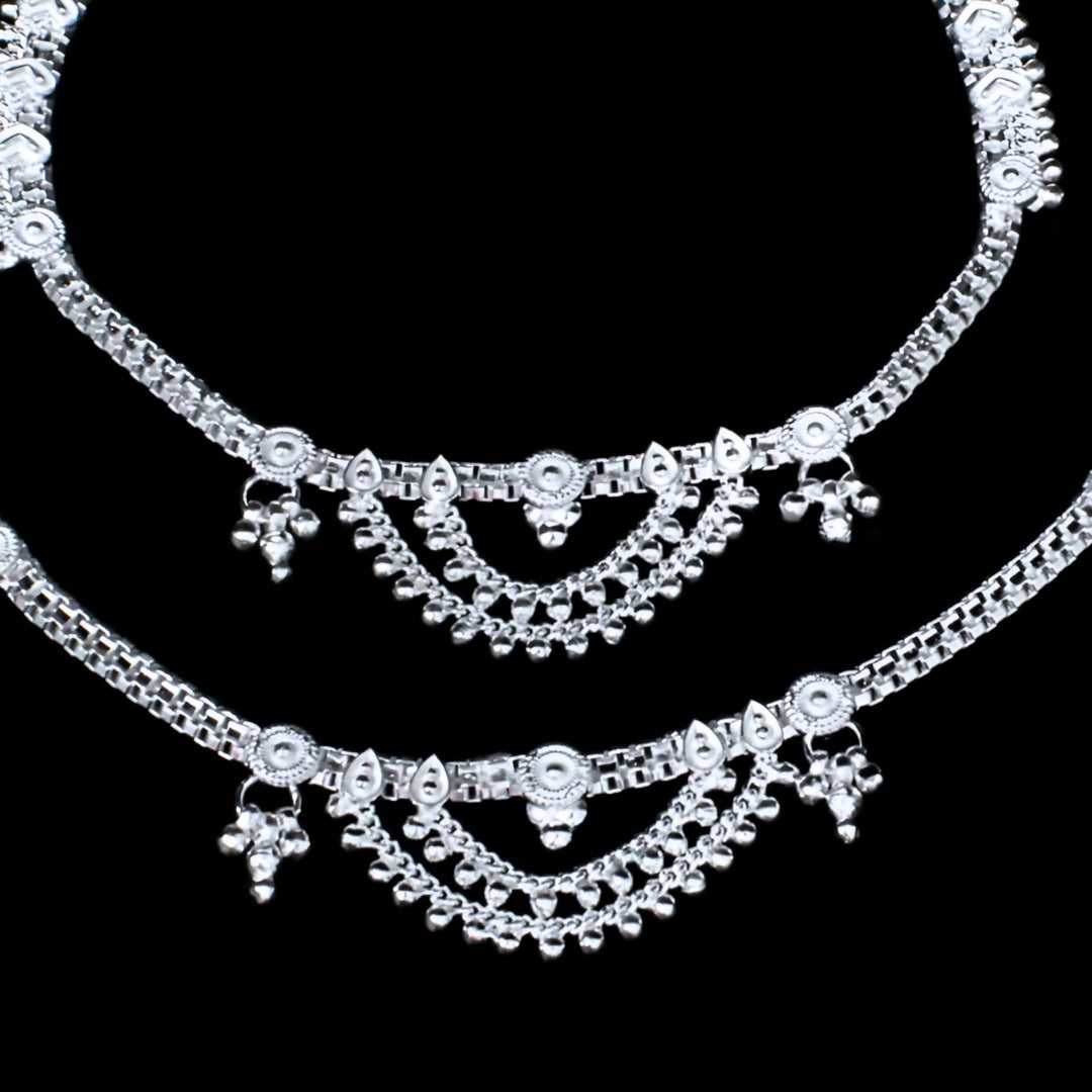 Elegant Silver Chain Anklet for Women