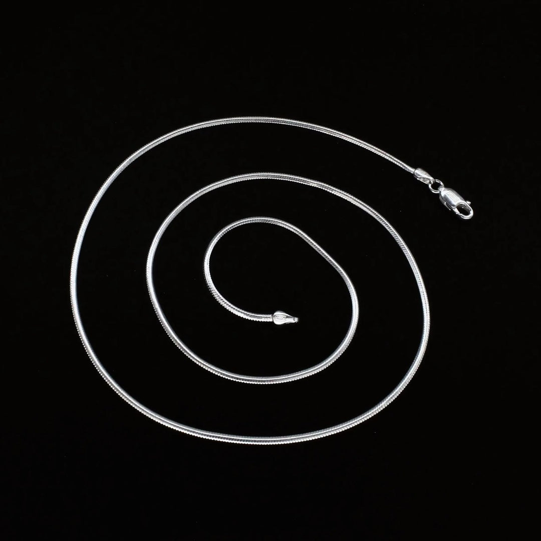 18" 925 Sterling Silver women snake style Neck Chain