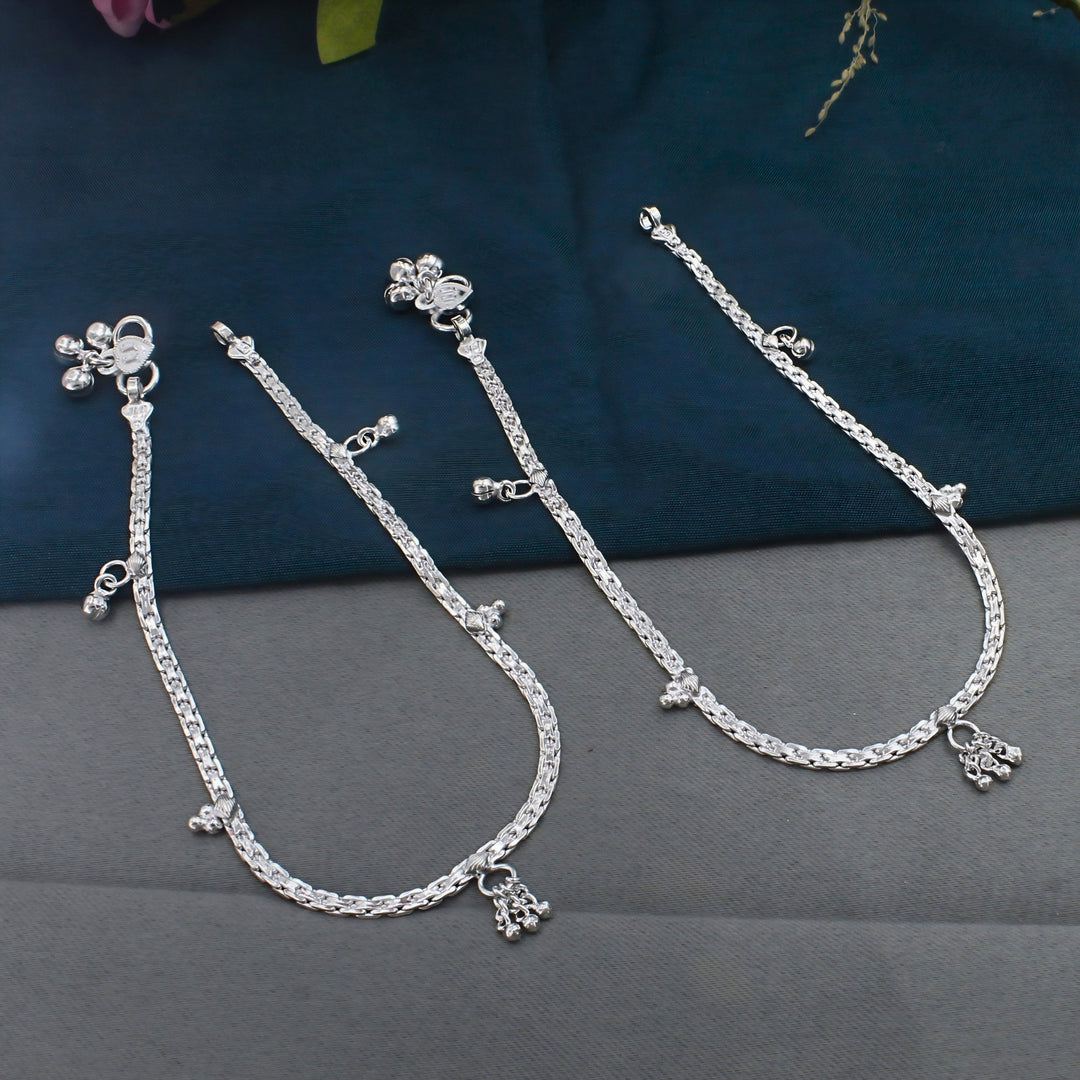 Real Silver Beautiful floral charm detailing Women Anklet Pair 10.3"