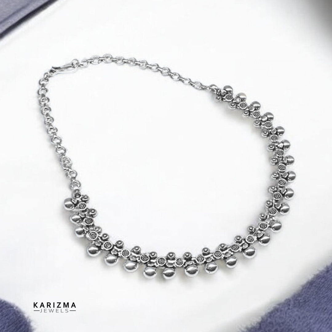 Real Silver Charming Oxidized Floral Beaded Short Women's Necklace