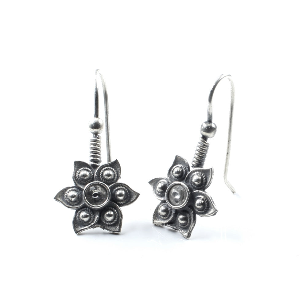 Cute Girls Style Real Silver Oxidized White Floral Earring