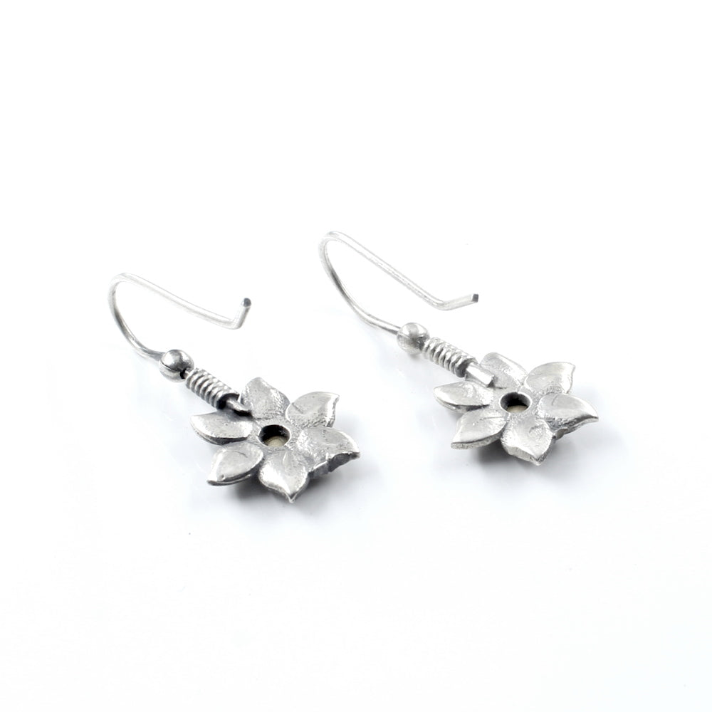 Cute Girls Style Real Silver Oxidized White Floral Earring