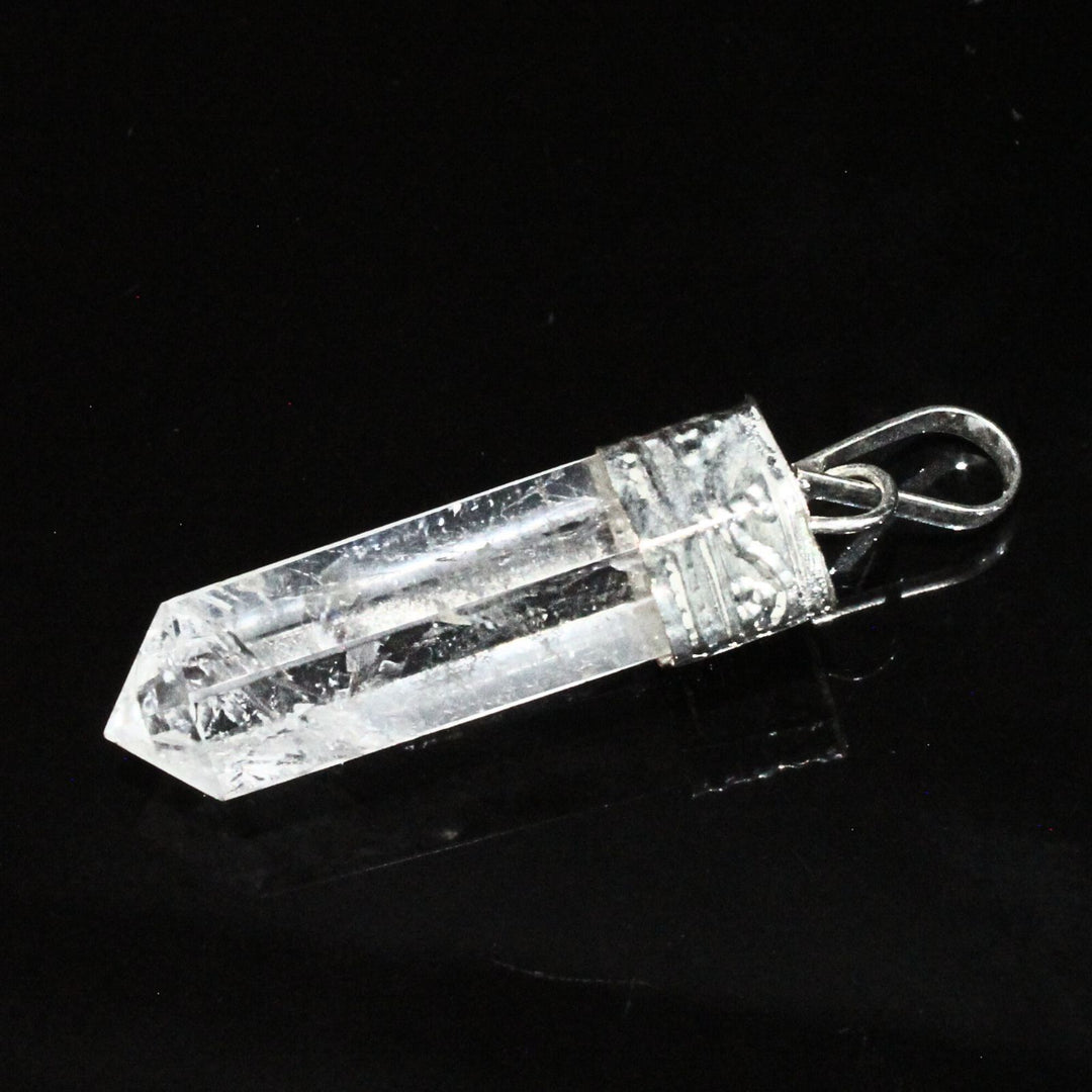 23.7Ct Natural Quartz Crystal Healing Point Pencil Pendant