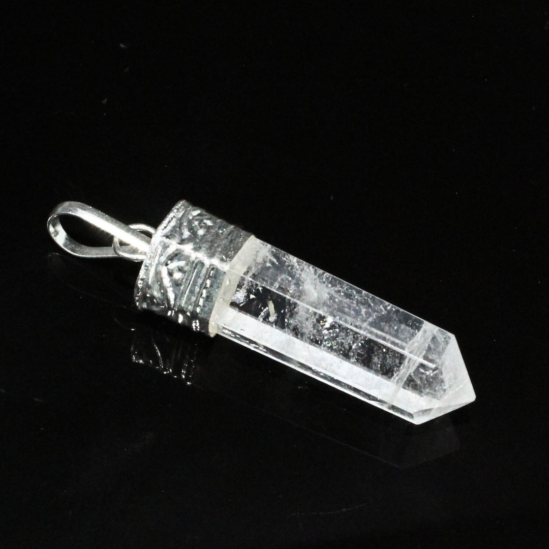21.8Ct Natural Quartz Crystal Healing Point Pencil Pendant