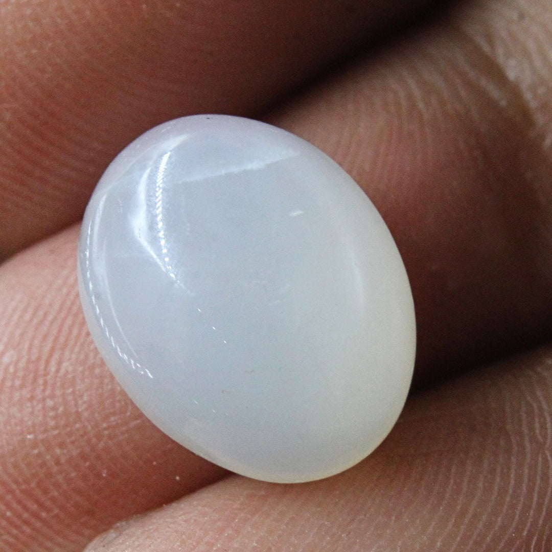 5.2Ct Natural Cloudy white Moonstone Oval Rashi Gemstone