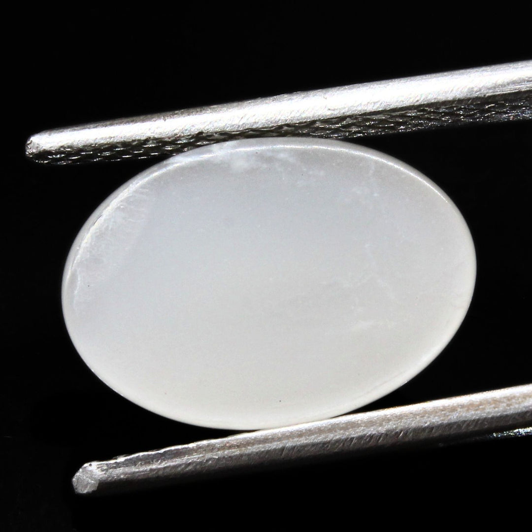 4.6Ct Natural Cloudy white Moonstone Oval Rashi Gemstone