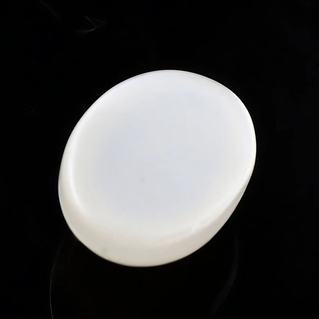5.7Ct Natural Cloudy white Moonstone Oval Rashi Gemstone