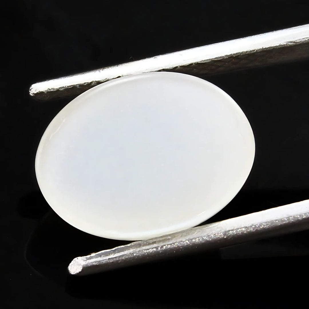 5.7Ct Natural Cloudy white Moonstone Oval Rashi Gemstone