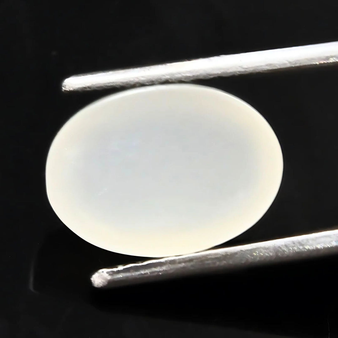 4.5Ct Natural Cloudy white Moonstone Oval Rashi Gemstone for Moon