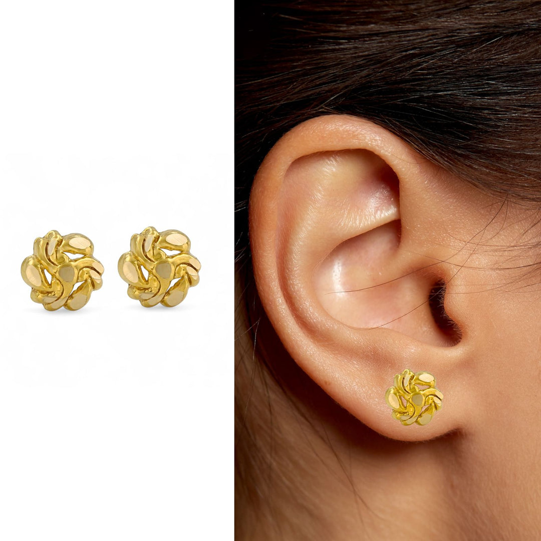 Nozera 18K Solid Gold Floral Nose\Ear Stud with Screw Back – Handmade Indian Nose Pin for Women