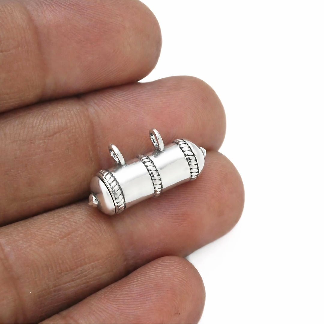 925 Sterling Silver Cylindrical Design Openable Tabeez Oxidized Pendant