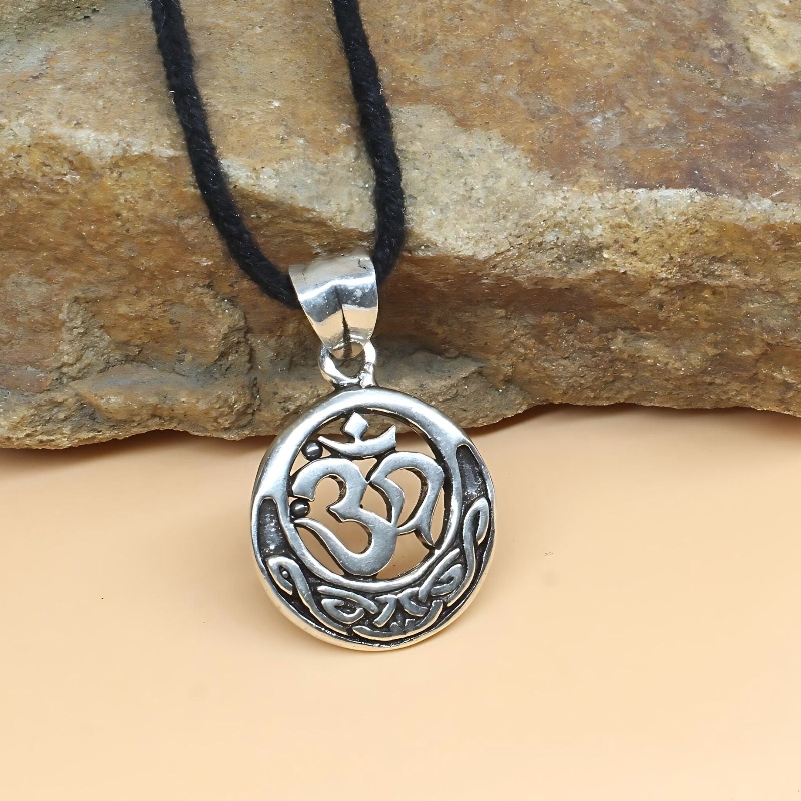 925 Real Silver Om Religious handmade unisex Pendant – Karizma Jewels