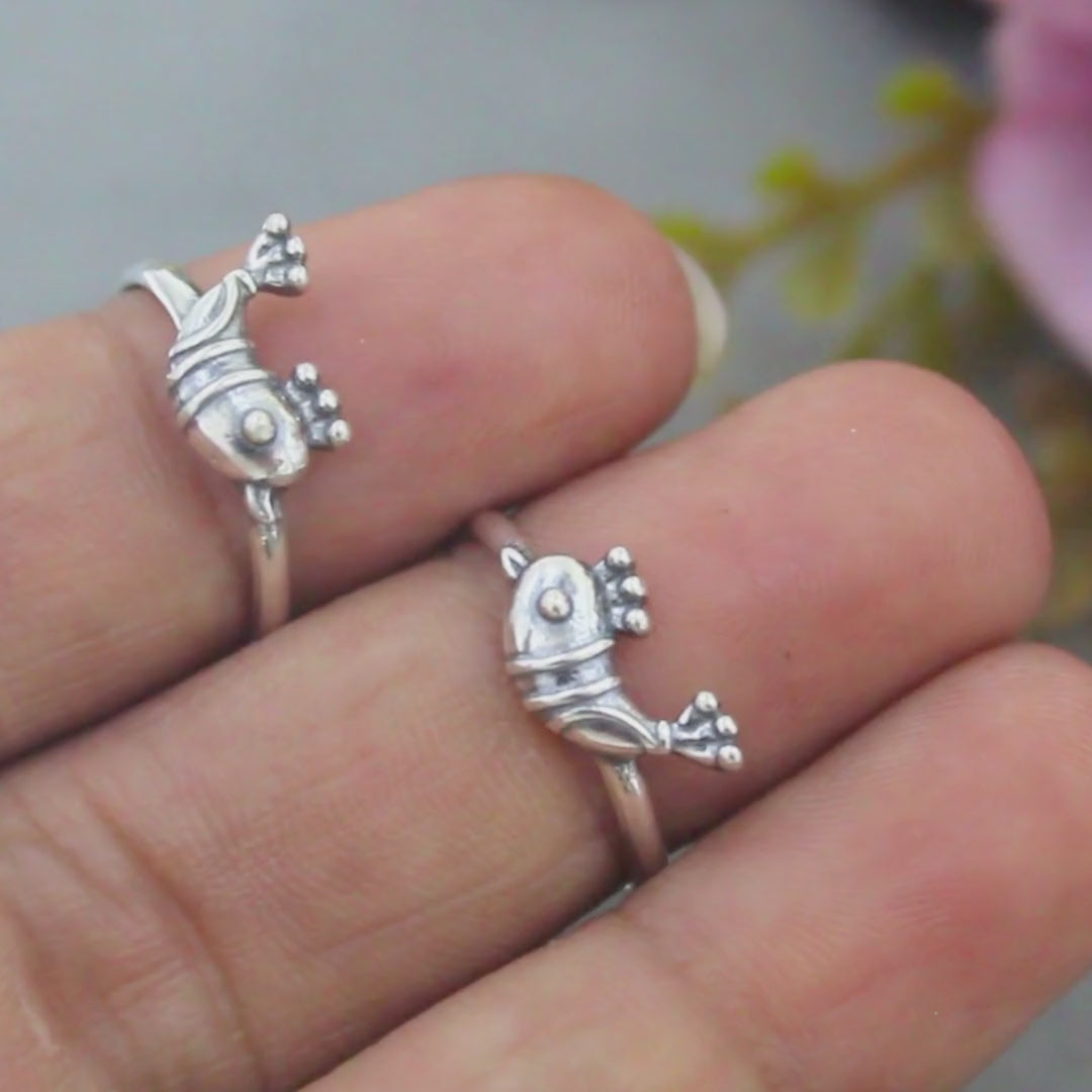 925 Real Sterling Silver Indian women unique design Oxidized foot toe rings - Pair