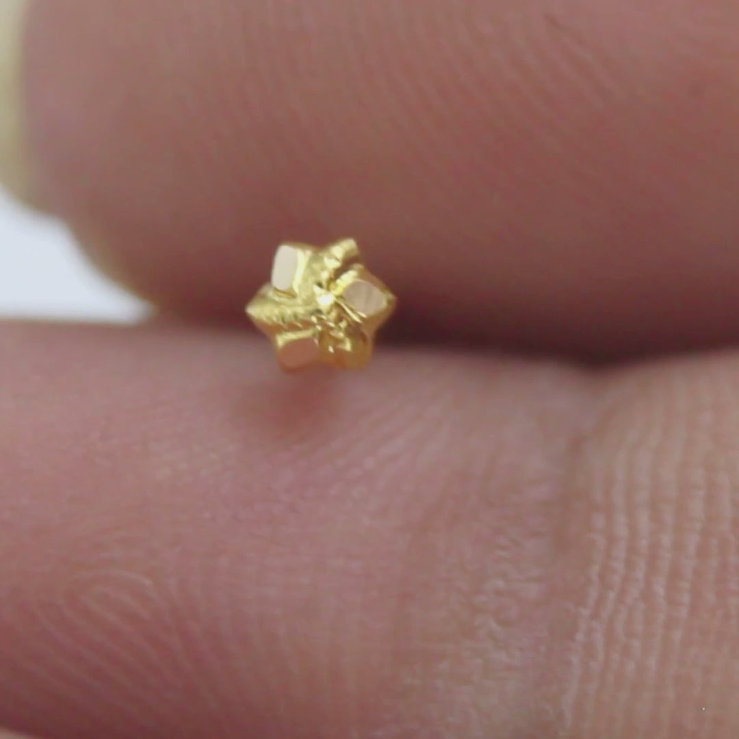 18K Real Gold Star-shaped Push Pin Nose Piercing
