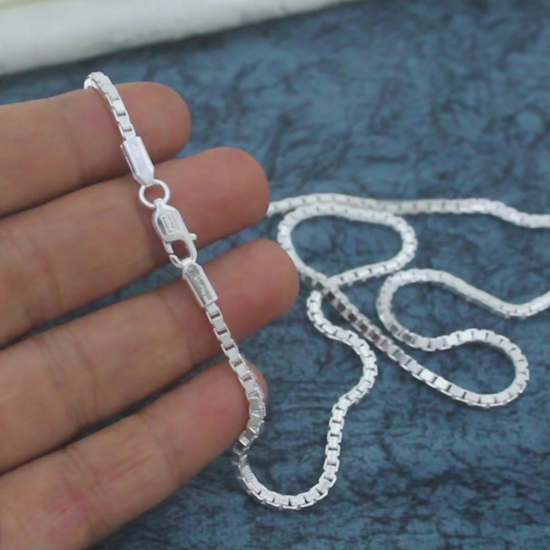 Bold & Stylish 925 Sterling Silver Box Chain – 20 inch