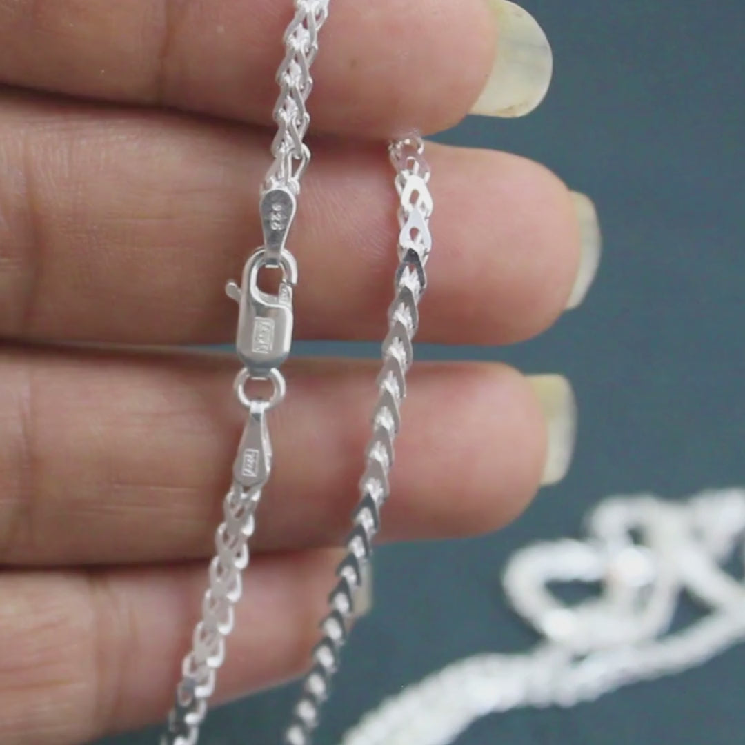 925 Sterling Silver women light weight Stylish Neck chain 20"