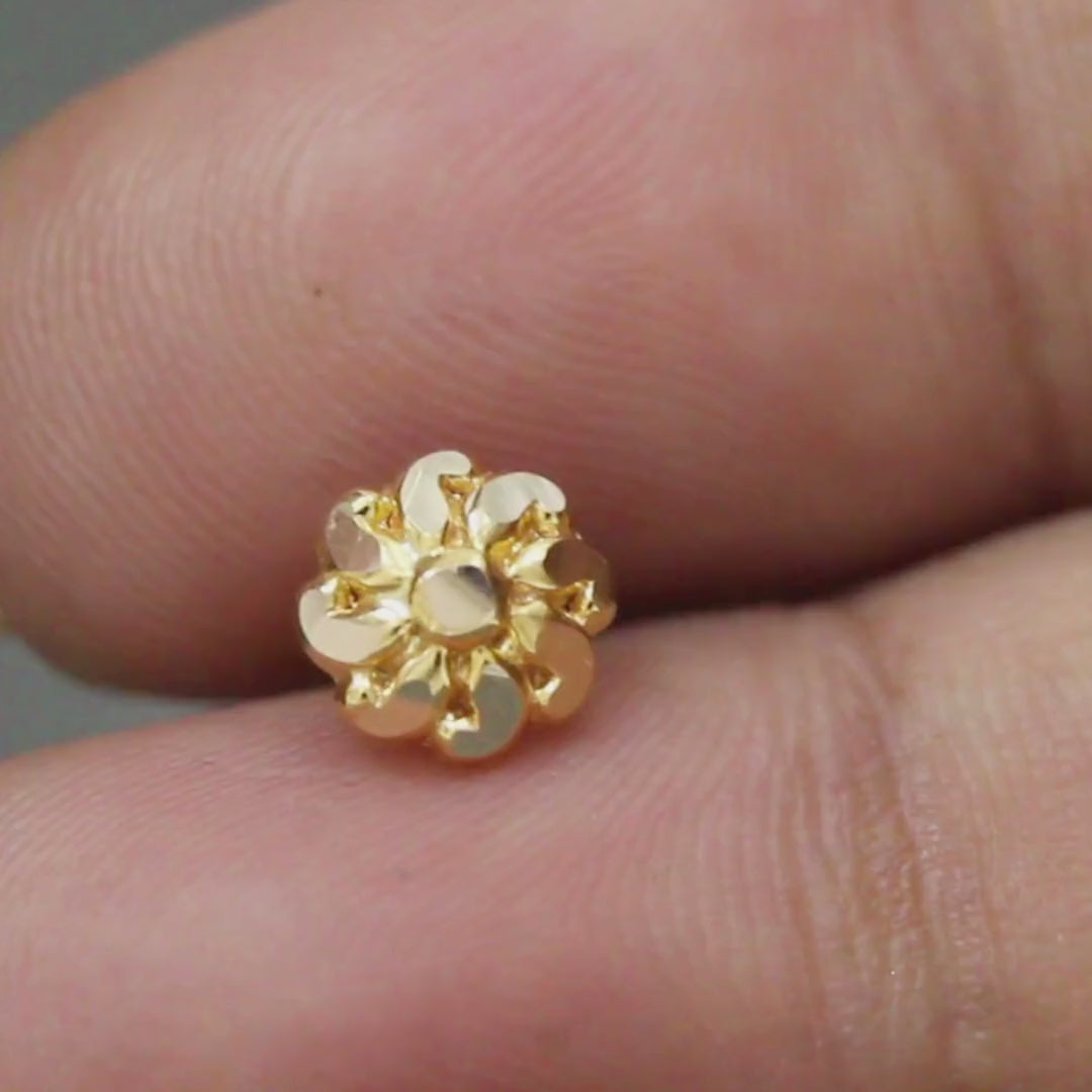Handcrafted 18K Gold Floral Nose\Ear Stud – Screw Back Nose Pin Made in India