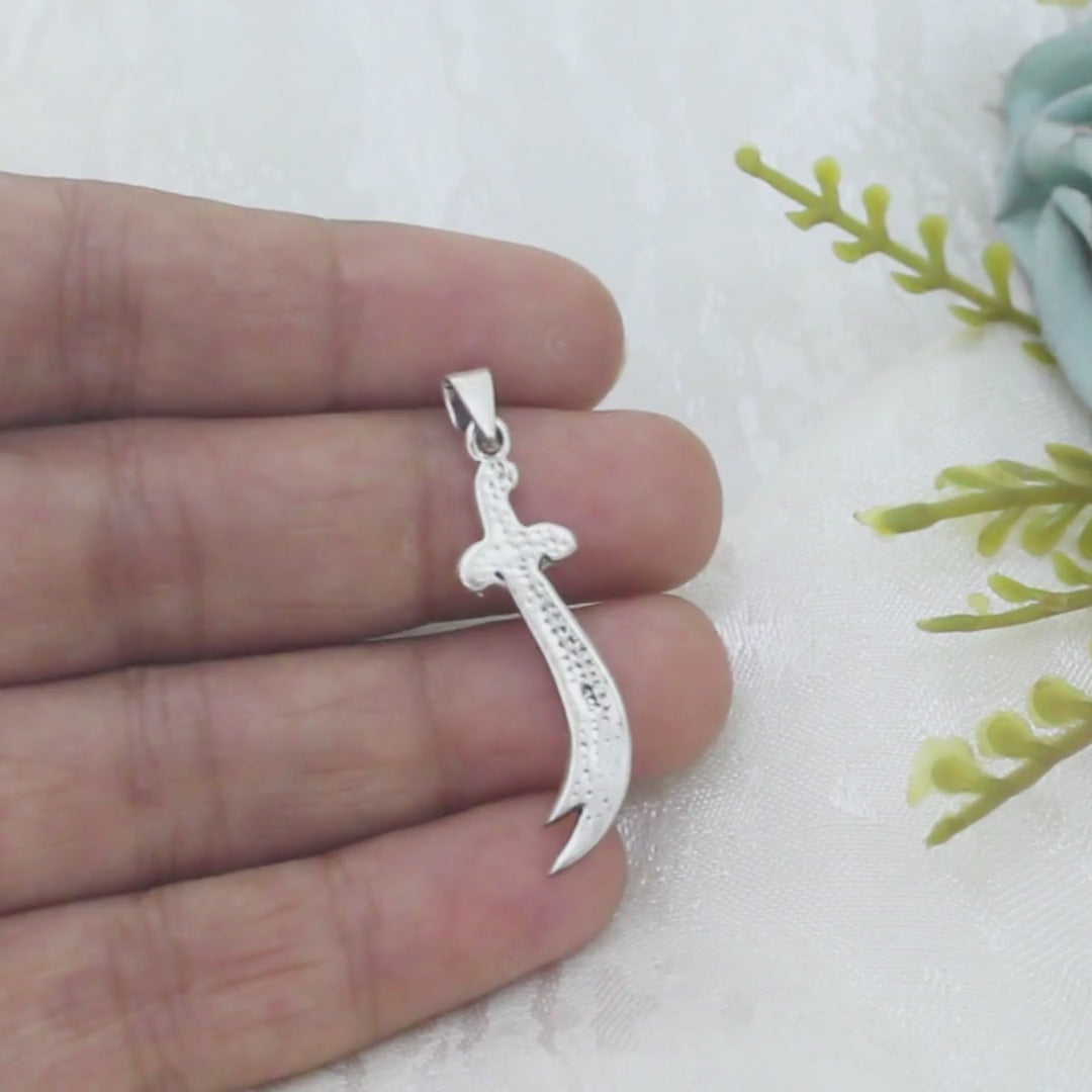 Real Silver Excellent Sword design Unisex Pendant