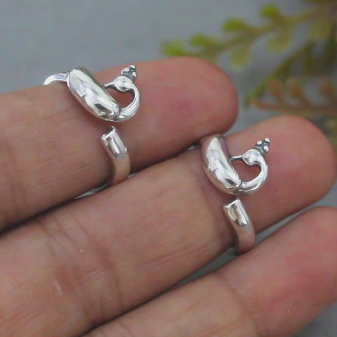 925 Real Sterling Silver women Oxidized  Peacock Pattern Toe Ring - Pair