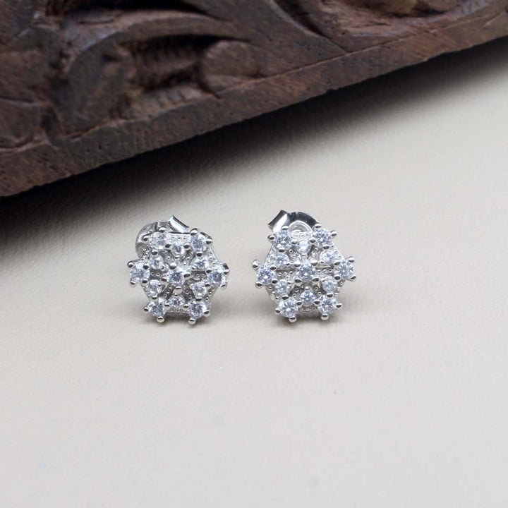 Cute 925 Sterling Silver CZ Stud Platinum Finish Earring