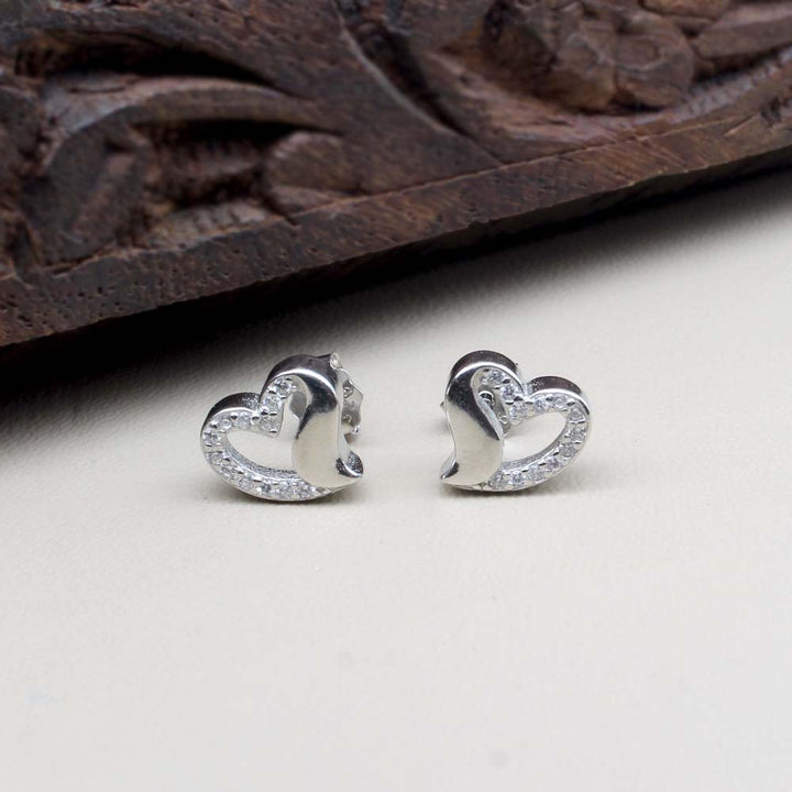 Cute heart 925 Silver CZ Stud Platinum Finish Earring