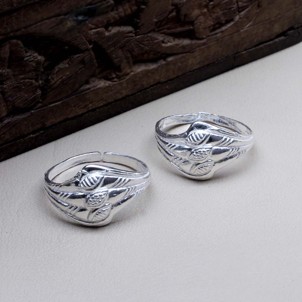 Tribal Style Real Sterling Silver Indian Women Toe Ring Pair