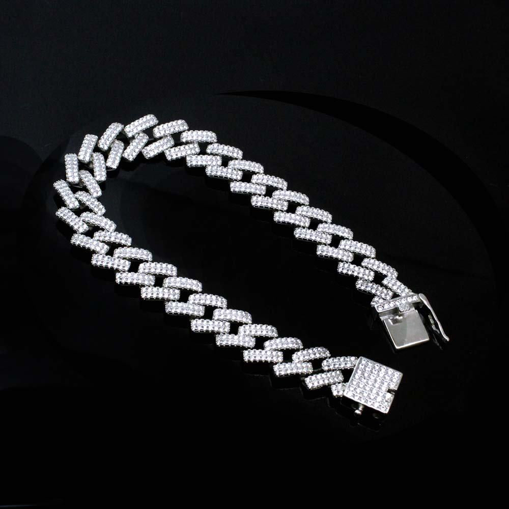 Iced Out Cuban link Bracelet for Men in 925 Silver.