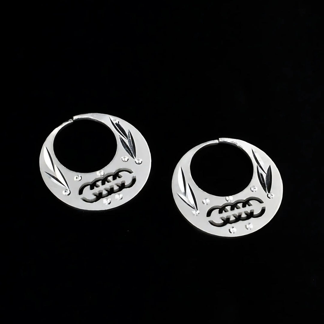 Unique trendy Real Sterling Silver Round Moon Shaped Nattiyan (Nanti) earring for Men
