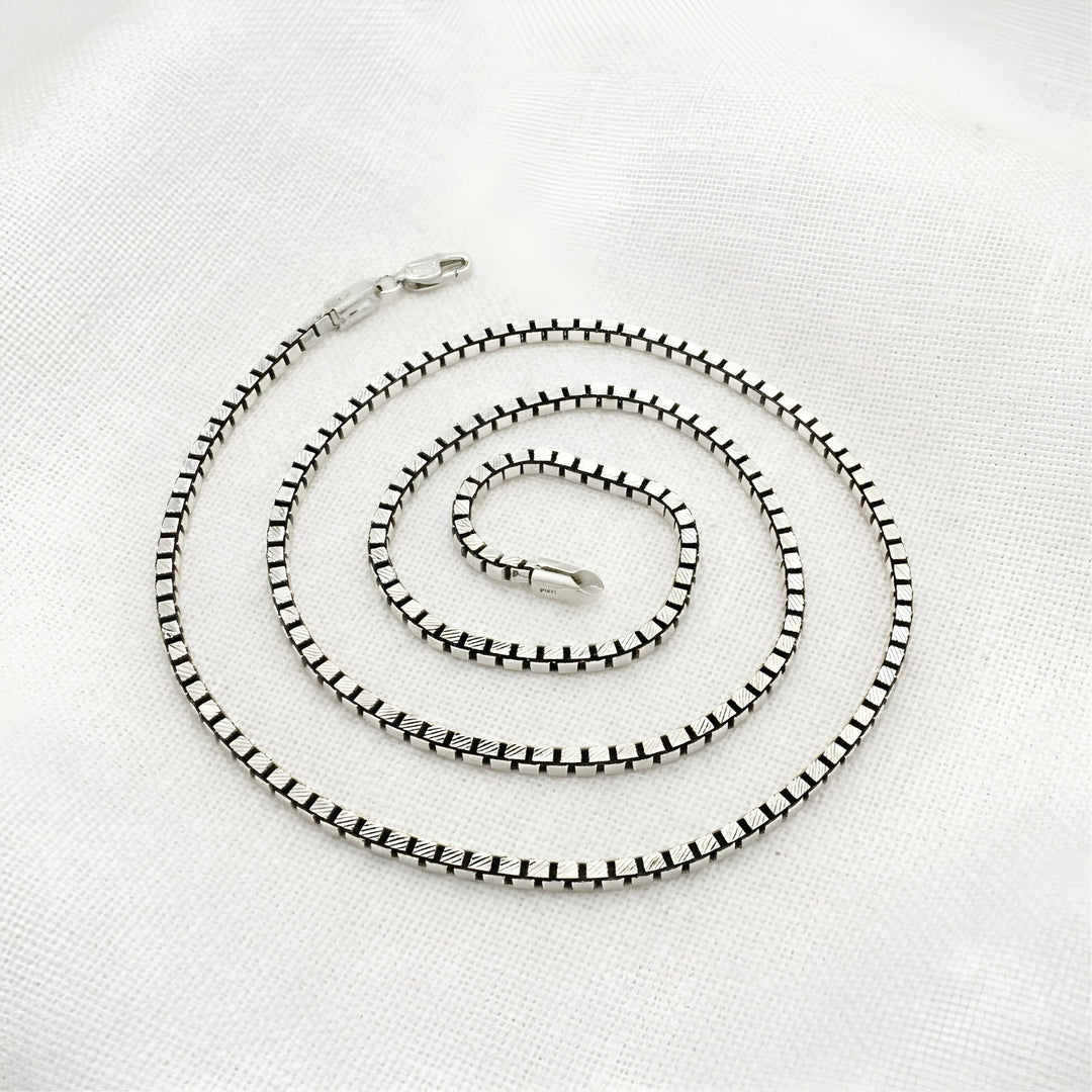 Bold Look 925 Sterling Silver Oxidized Box Chain 24"