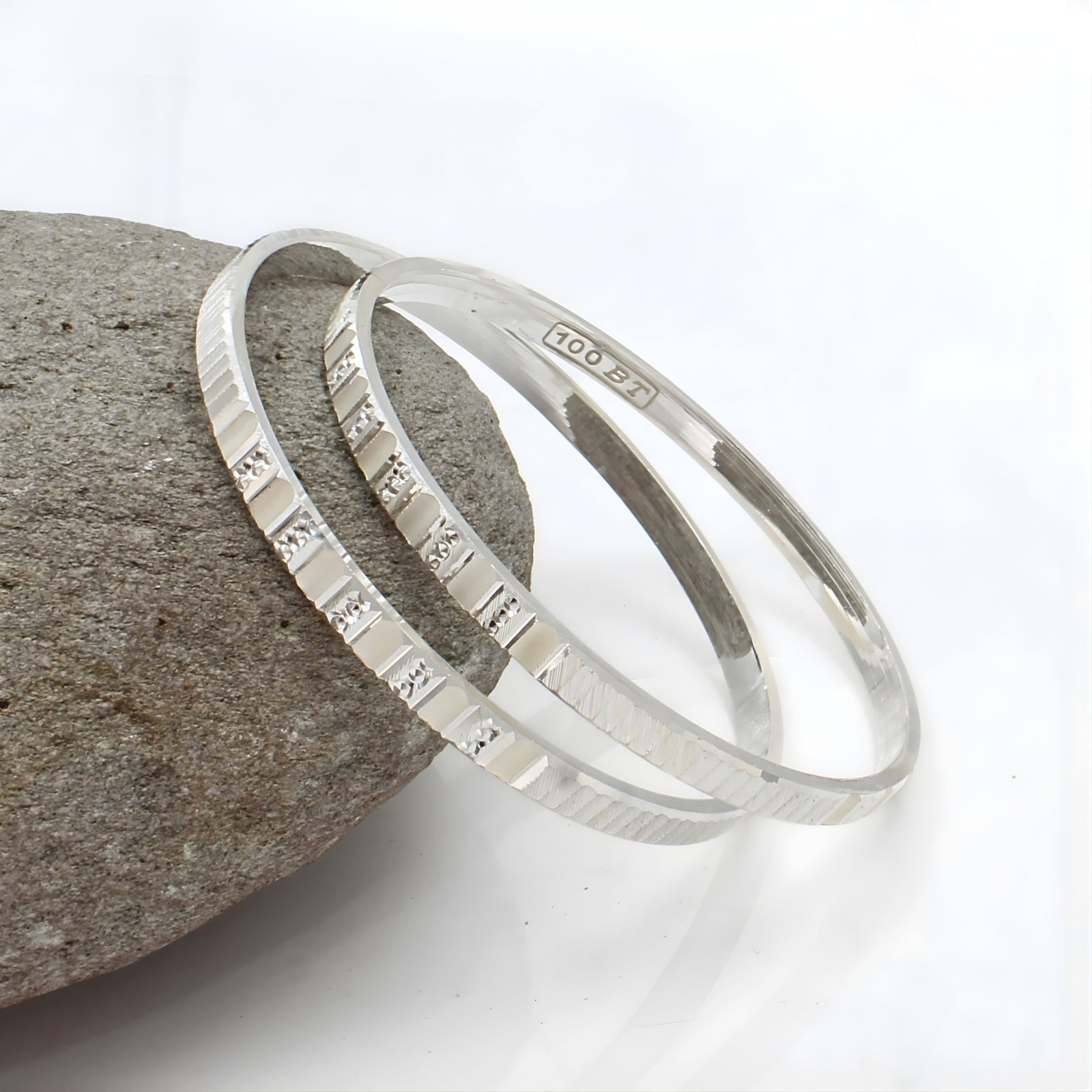 999 Pure Silver women Textured Surface Bangles Bracelet (Kangan