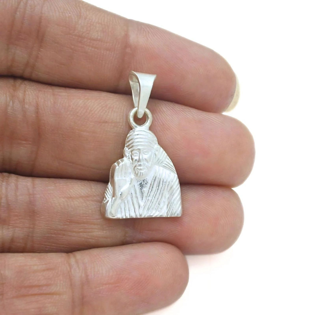 Premium Silver Sai Baba Pendant – Devotional Jewellery