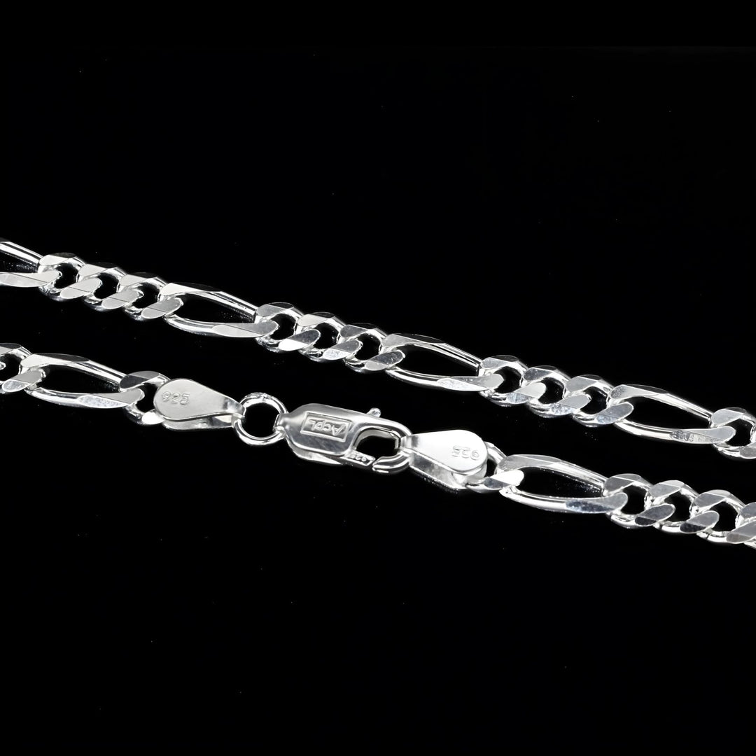 925 Sterling Silver gorgeous Figaro Link Neck chain 24"