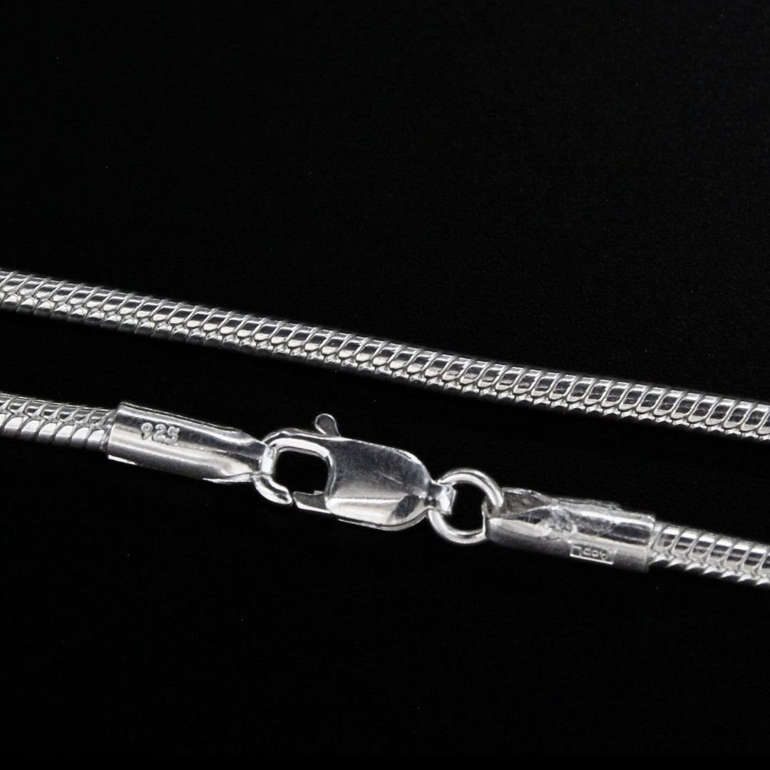 925 Sterling Silver gifting jewelery snake Neck chain 24"