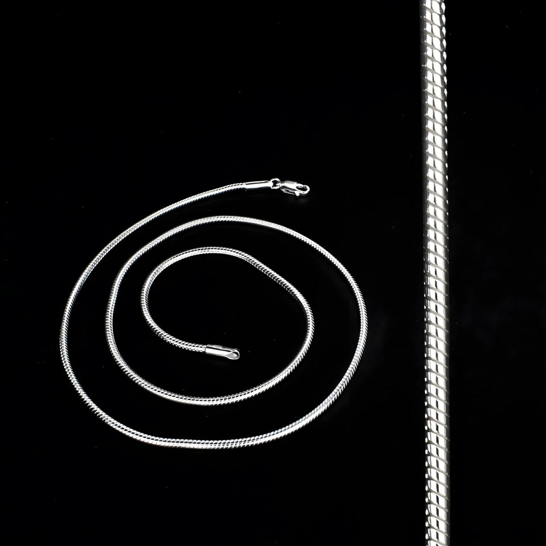 925 Sterling Silver excellent snake link Necklace chain 20"