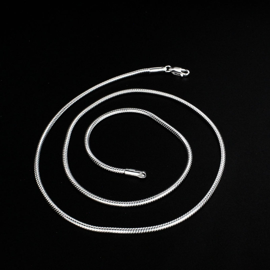 925 Sterling Silver excellent snake link Necklace chain 20"