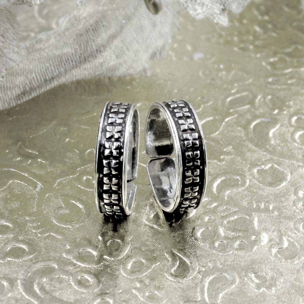 Boho Style 925 Silver Oxidized Women foot toe rings band - Pair