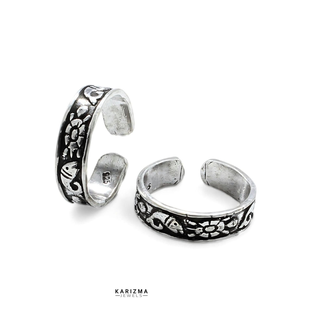 925 Sterling Silver Indian women Oxidized Fish Design foot toe rings band - Pair