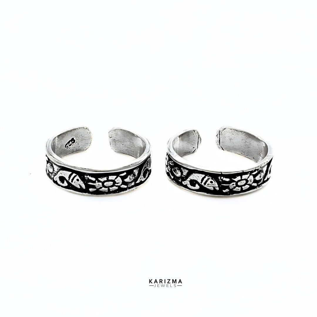 925 Sterling Silver Indian women Oxidized Fish Design foot toe rings band - Pair