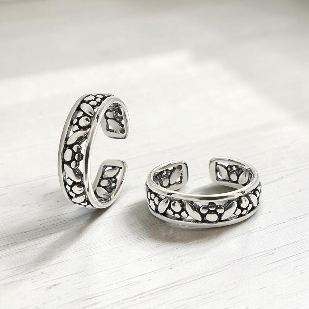 925 Real Silver Women Cutwork Antique Toe Ring - Pair