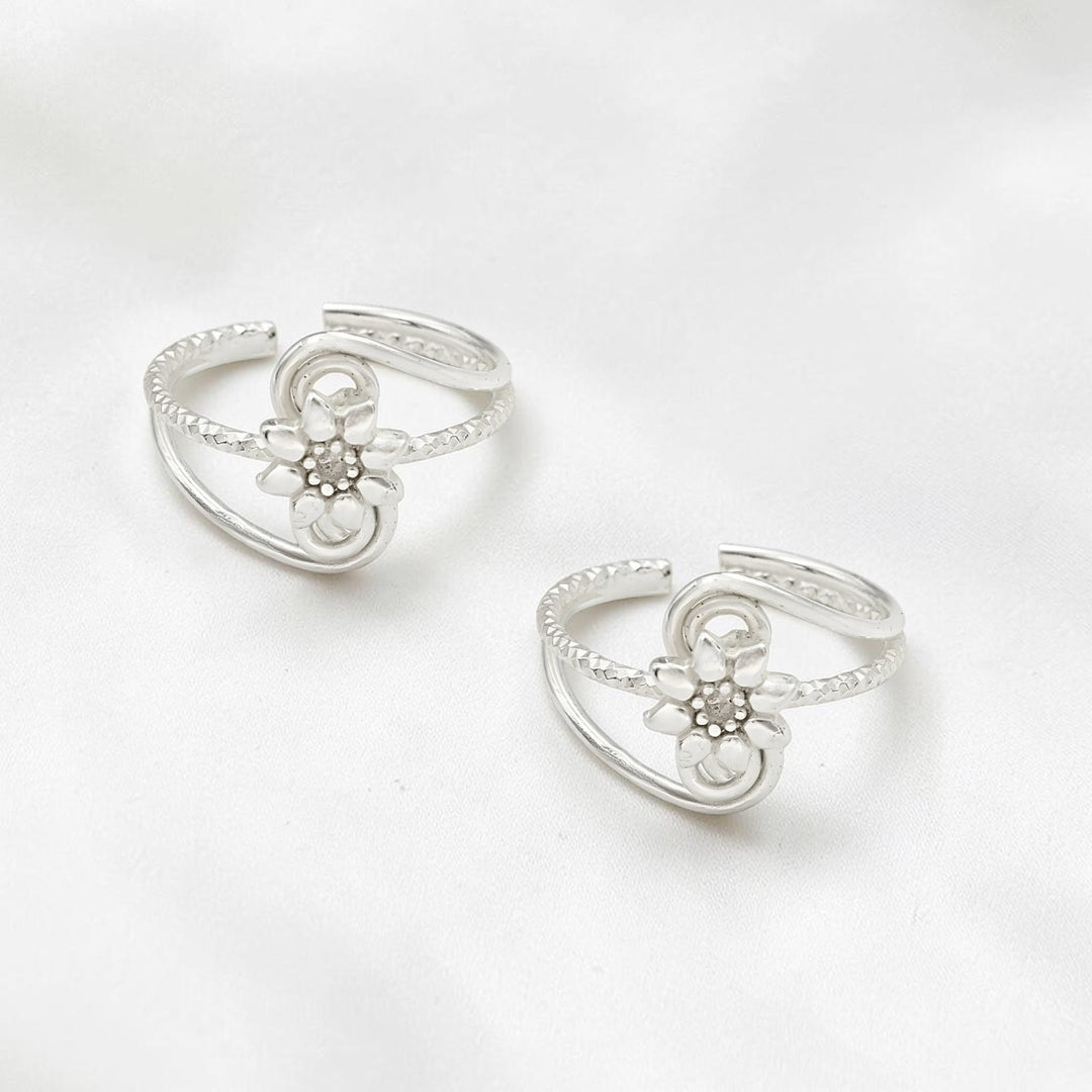 Trendy 925 Real Sterling Silver women Floral Toe Ring - Pair