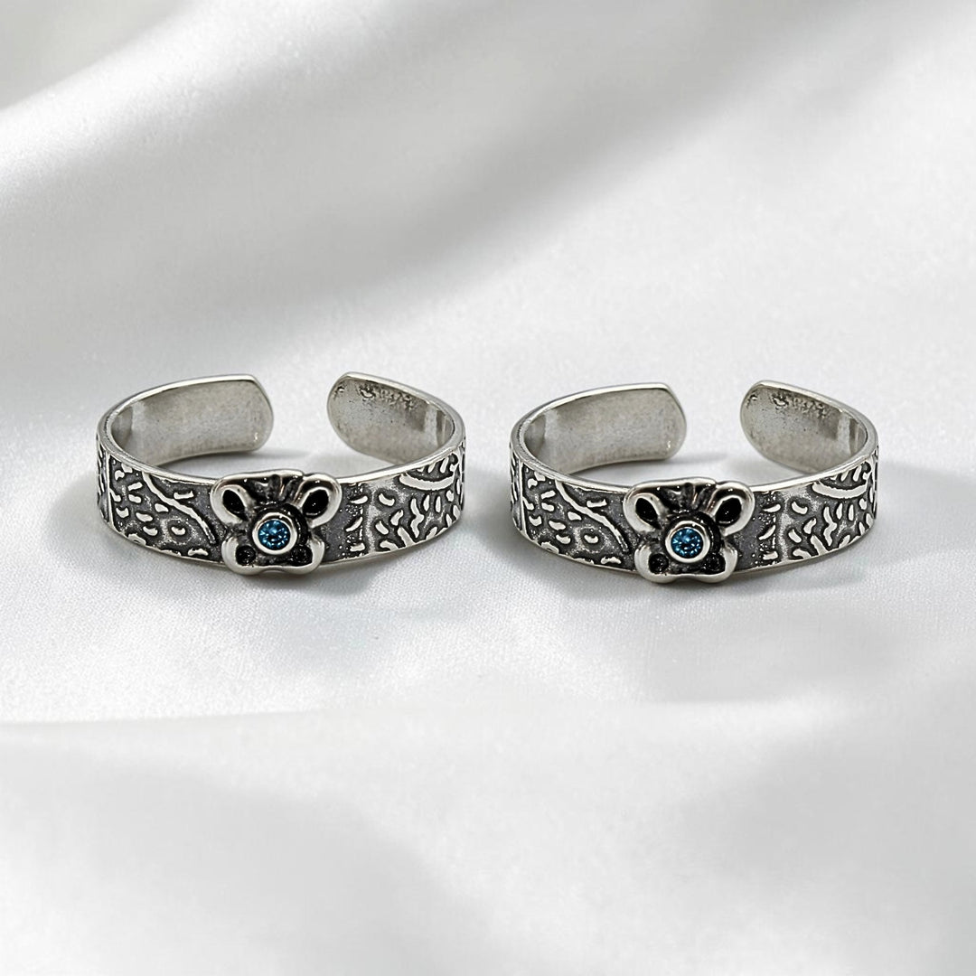 Royal Look Oxidized Women 925 Real Silver Toe Ring - Pair