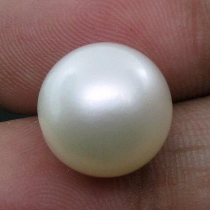 9Ct Natural Real South Sea Round White Pearl for Moon