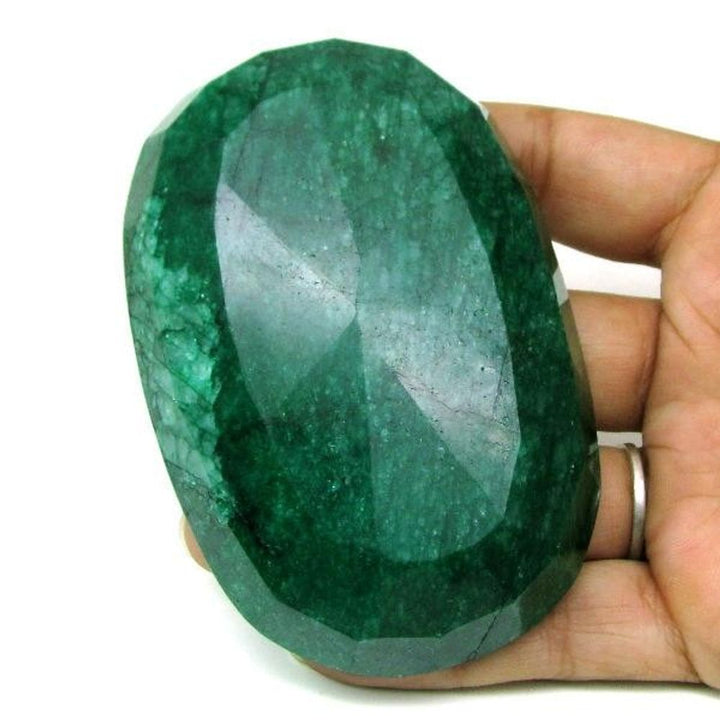 Rare Huge 952Ct Natural Brazilian Green Emerald Oval Shape Faceted Gemstone